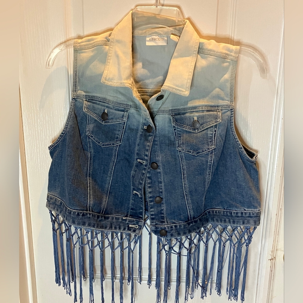 Chico's Cream & Blue Textured Fringe Vest